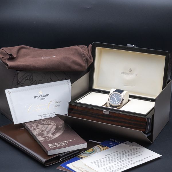 Patek Philippe Aquanaut 5168G-001